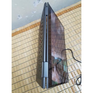 Lap top  lenovo thinkpad x1 yoga 4th gen