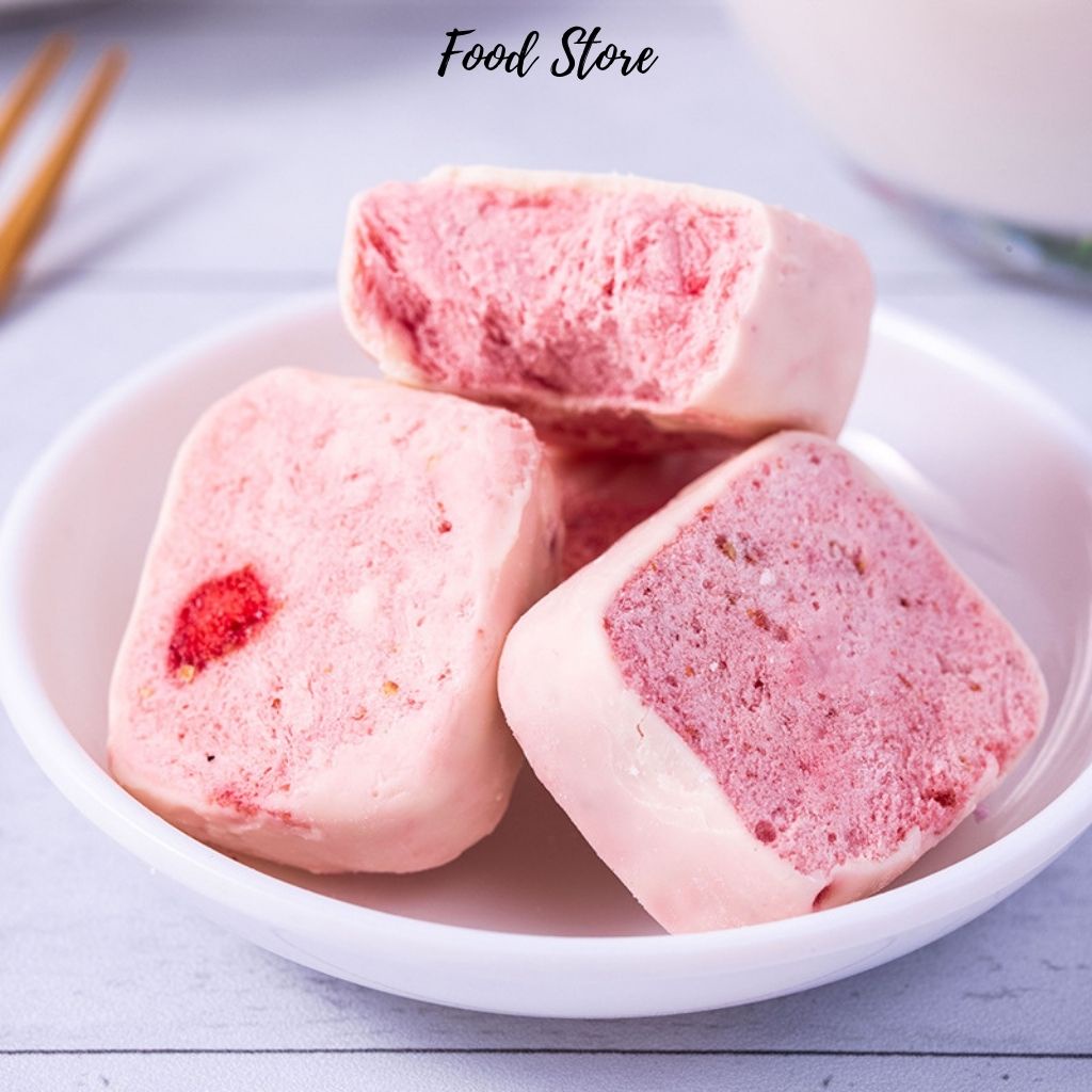 Sữa chua sấy khô vị Dâu tây thơm ngon nguyên vị gói 45 gram tốt cho sức khỏe