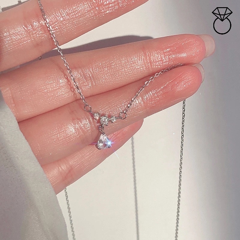 Vòng cổ Mặt Hình Giọt Nước Đính Đá Lấp Lánh