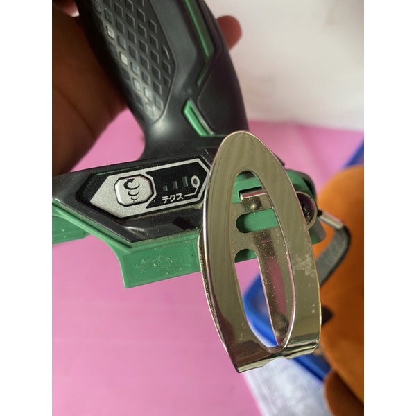 Máy vặn vít HITACHI 36v