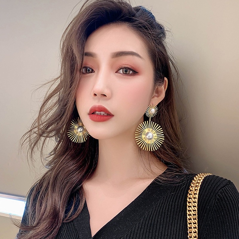 Bông Tai Hình Hoa Hướng Dương Bằng Hợp Kim Màu Sắc Thời Trang Cho Nữ
