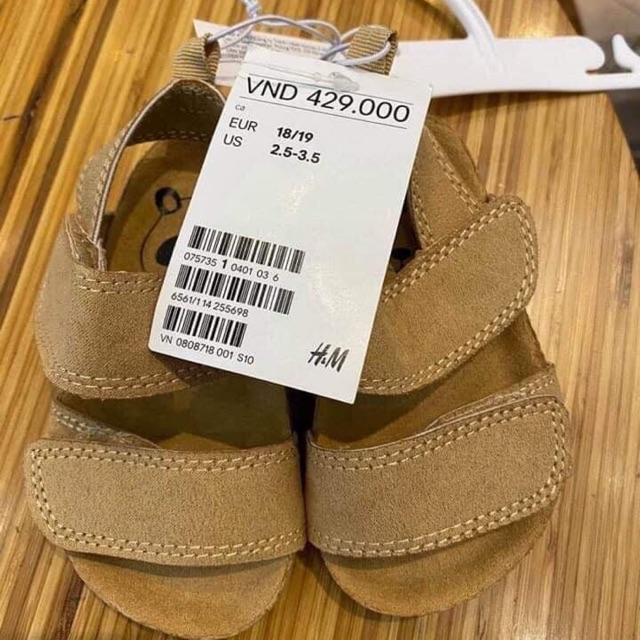 Sandal bé trai HM size 22