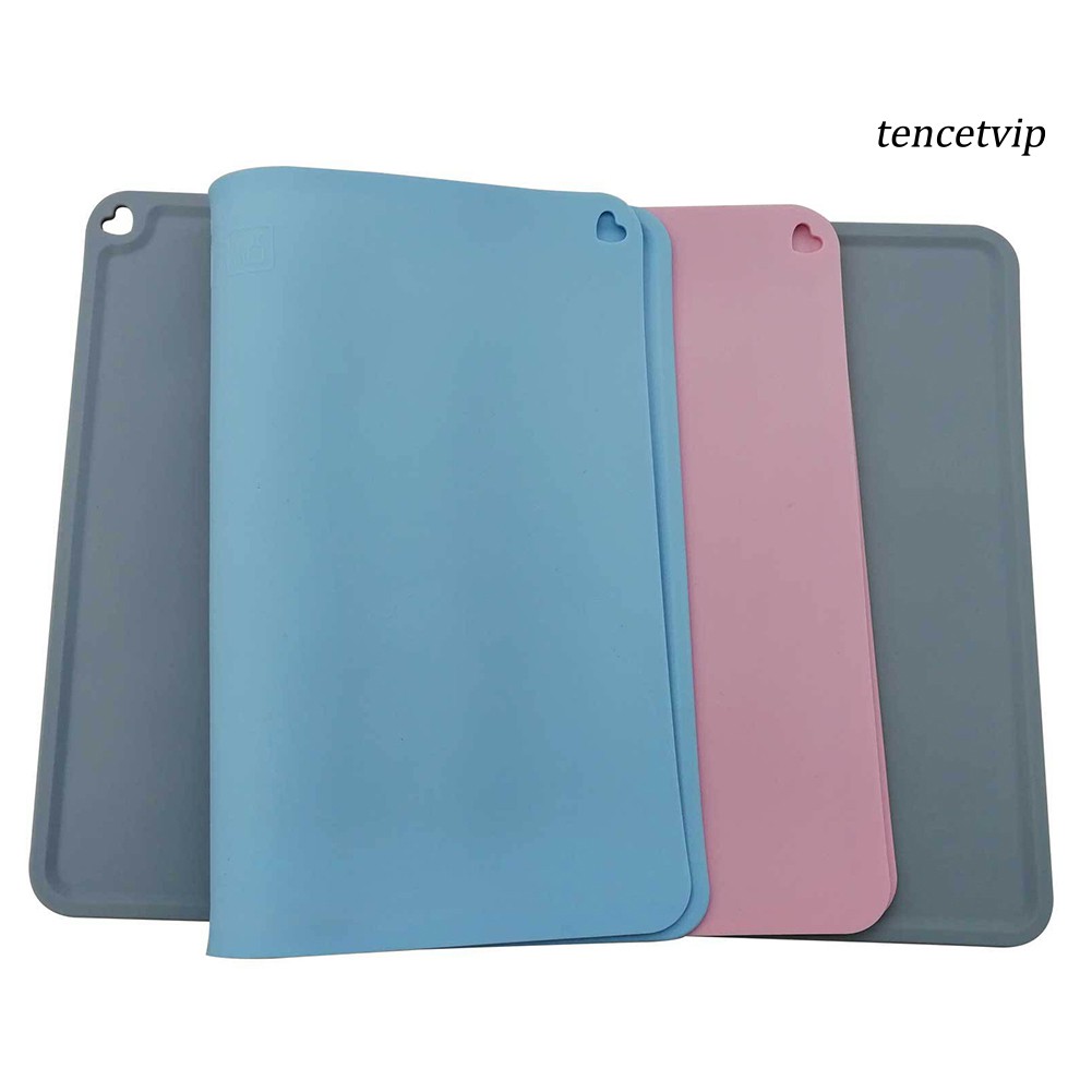 Tấm đệm lót tô đựng thức ăn thú cưng bằng silicone chống trượt tiện lợi