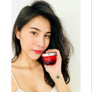 Kem dưỡng ẩm chống lão hóa olay regenerist micro-sculpting cream