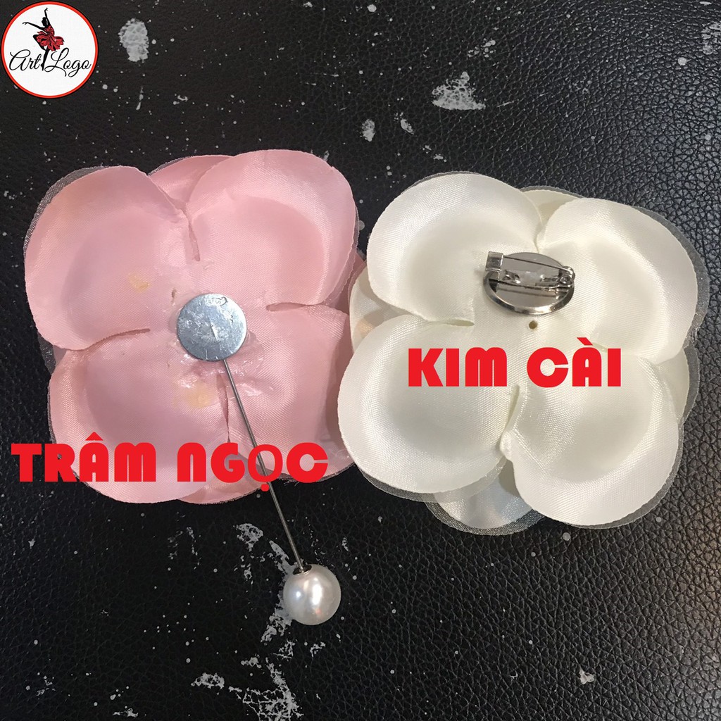 Hoa Cài Áo Nhiều Màu Kim Gài Có Sẵn "Hoa Trà"