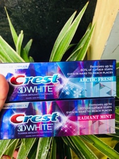 KEM ĐÁNH RĂNG CREST 3D WHITE ADVANCED 147g - MỸ