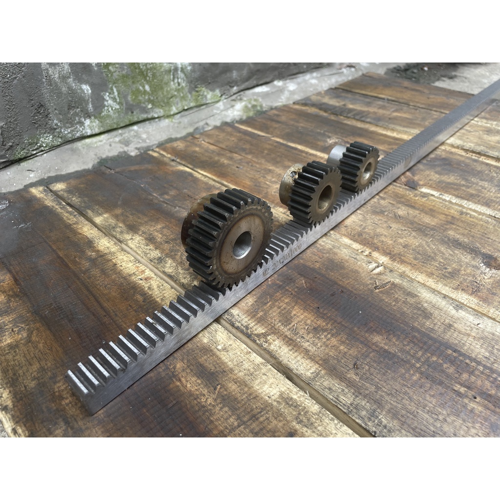 THANH RĂNG M2- 20x20x1000 bước t=6,1