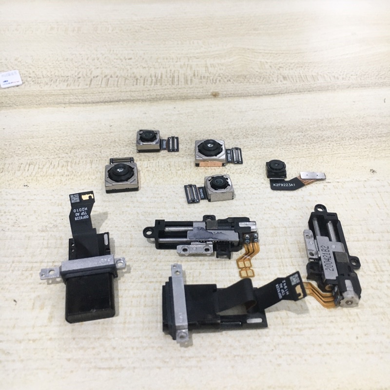 Camera Trước + Sau Vsmart Active 3 ( V530a ) Full Zin Hàng Cao Cấp.