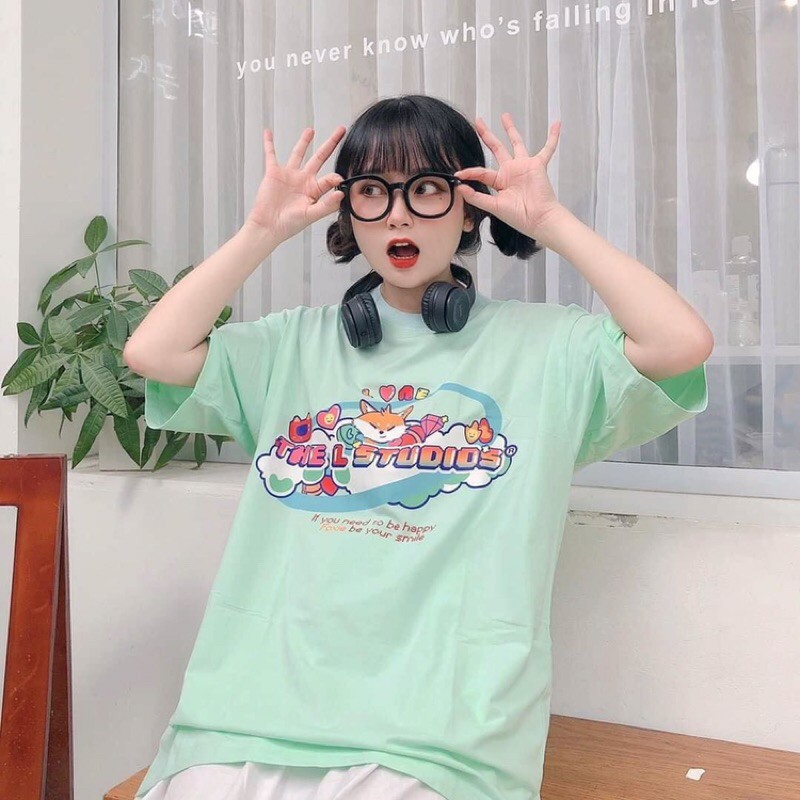 Áo thun in tay lỡ nữ freesize phông form rộng dáng Unisex - Ulzzang mặc cặp, nhóm, lớp chữ THE L STUDIOS HÌNH CÁO | BigBuy360 - bigbuy360.vn