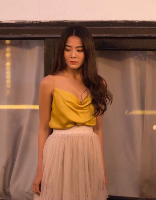 Áo 2 dây lụa cổ đổ - hàng hịn