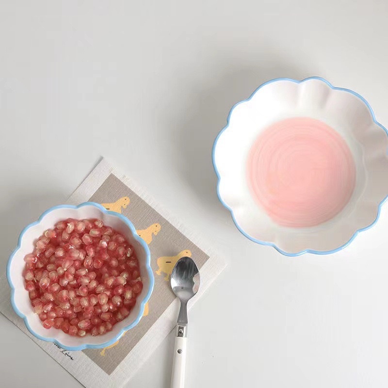 Bát sứ tròn miệng lượn sóng hoạ tiết hoa hồng phong cách Hàn Quốc