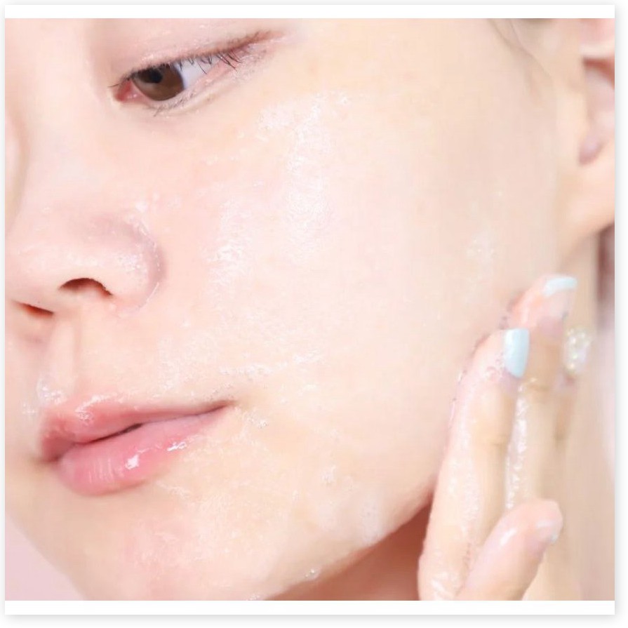 Sữa Rửa Mặt Dạng Gel Dịu Nhẹ Cấp Ẩm Cho Da Eucerin Sensitive Skin Dermatoclean Cleansing Gel 200ml