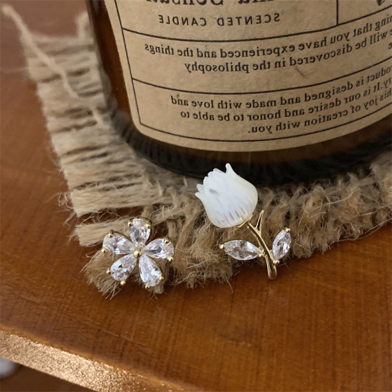Bông Tai Hình Hoa Hồng Đính Đá Lấp Lánh Phong Cách Hàn Quốc Cho Nữ