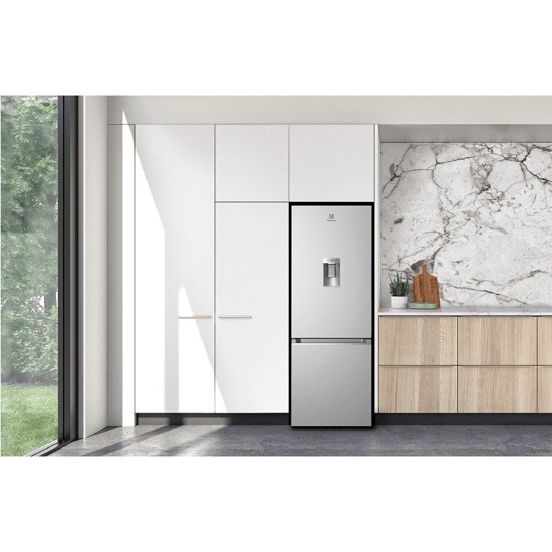 Tủ lạnh Electrolux Inverter 308 lít EBB3442K-A/ EBB3442K-H - HÀNG CHÍNH HÃNG