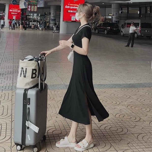 Váy đầm nữ dáng suông tay ngắn cổ tròn xẻ tà xinh xắn dễ thương