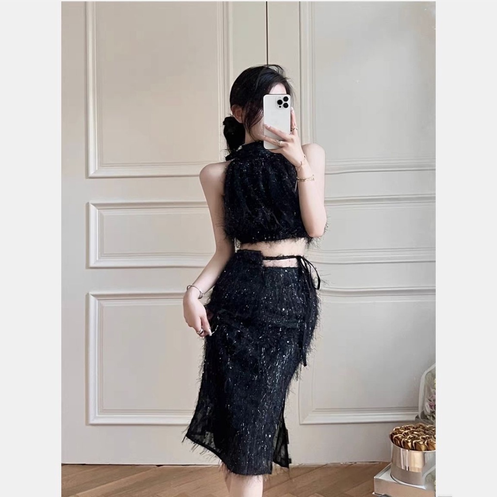 Set Áo Yếm Đính Kim Sa Màu Đen + Chân Váy Xẻ Tà Quyến Rũ Thời Trang Cho Nữ