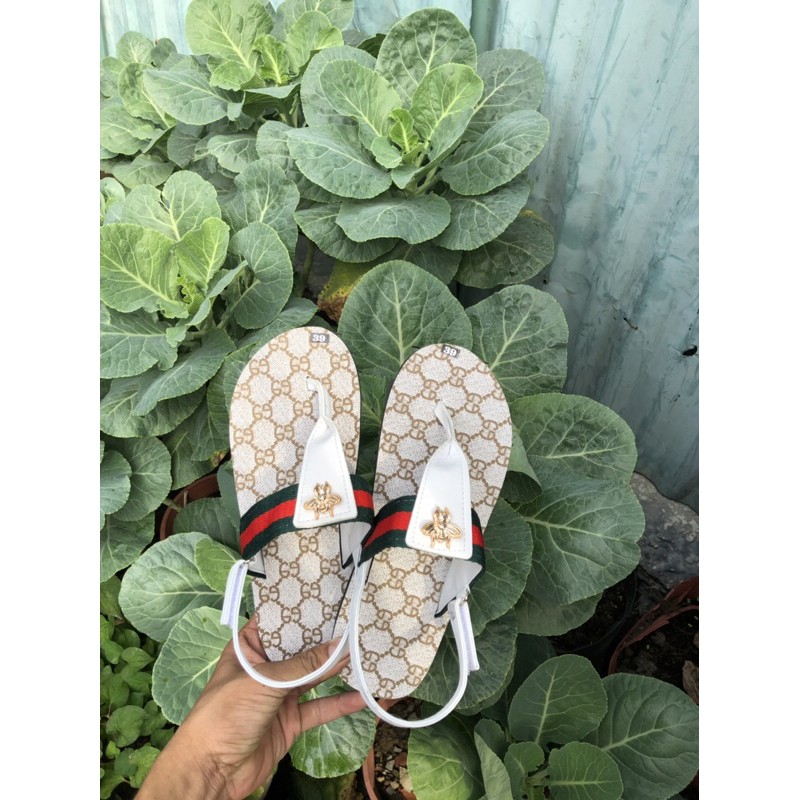 Dép quai hậu nữ nam, SANDALTHOITRANG sandal nữ đi học chữ T Đế màu kèm GG full size 30-44