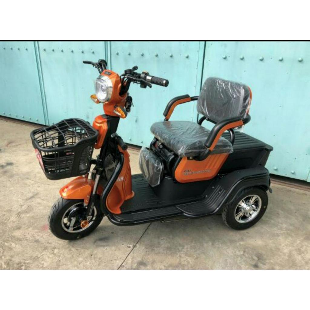 Xe điện 3 bánh cho người già khuyết tât