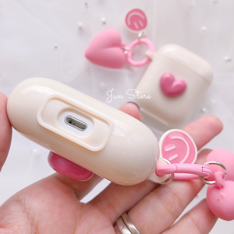 Ốp tai nghe silicon trái tim đủ dòng máy kèm móc