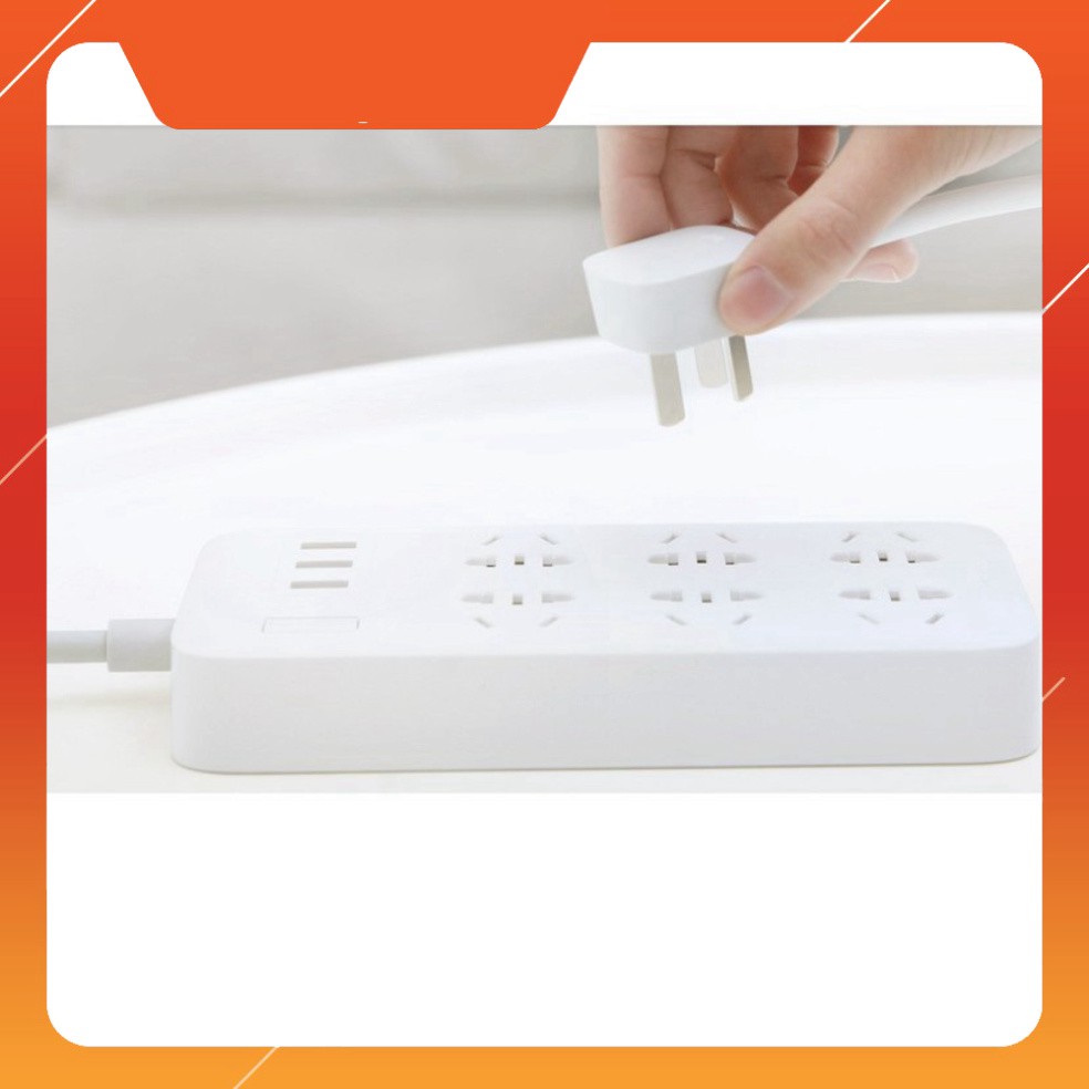 Ổ cắm Xiaomi Mi Power Strip 6 cổng 3 USB