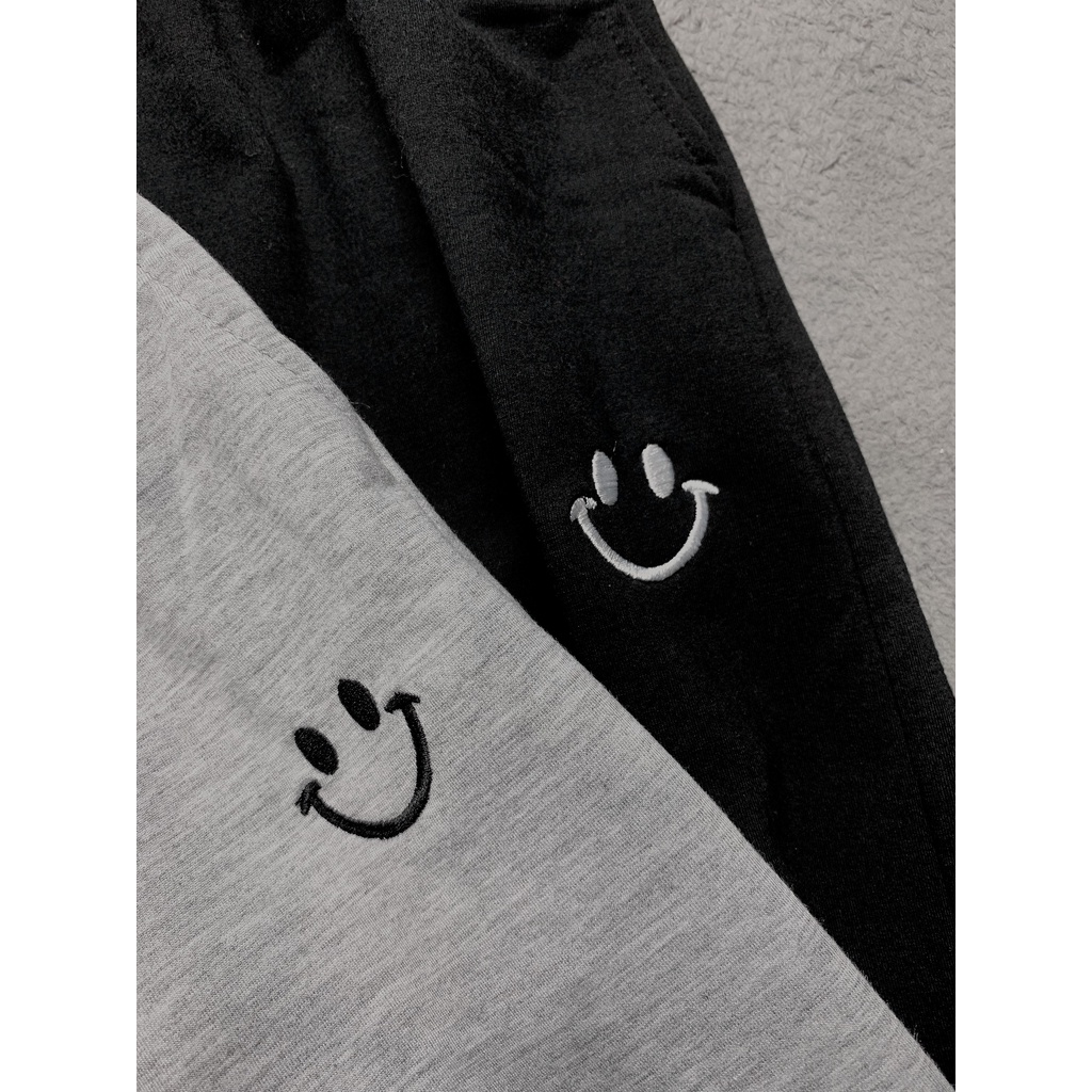 QUẦN JOGGERS NỈ THÊU MẶT CƯỜI FORM RỘNG UNISEX NAM NỮ
