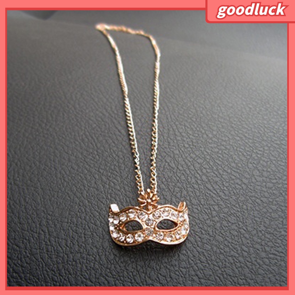 Vòng cổ MặT HìNh CáO ĐíNh Đá ThờI Trang