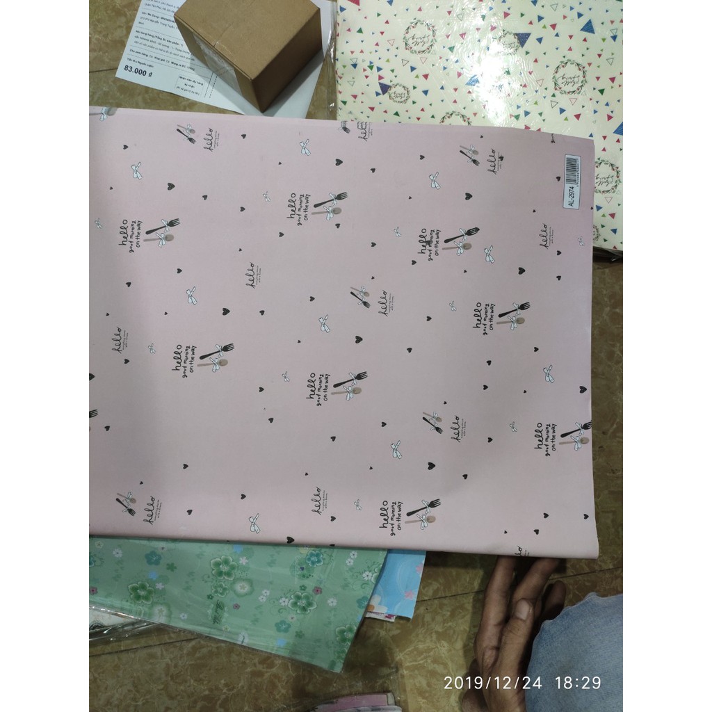 10 tờ Giấy lụa gói quà kèm 10 nơ rút