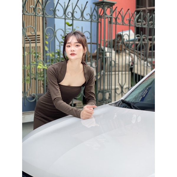 Váy body dáng dài cổ vuông đầm ôm body dài tay sang chảnh màu đen rêu JUMIO