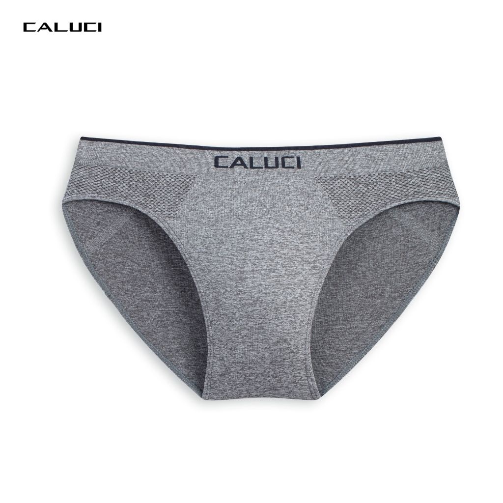 Quần lót nam CALUCI dáng brief thiết kế với 4 màu sắc cơ bản, chất liệu thoáng mát, bền màu, tạo cảm giác thoải mái CA12