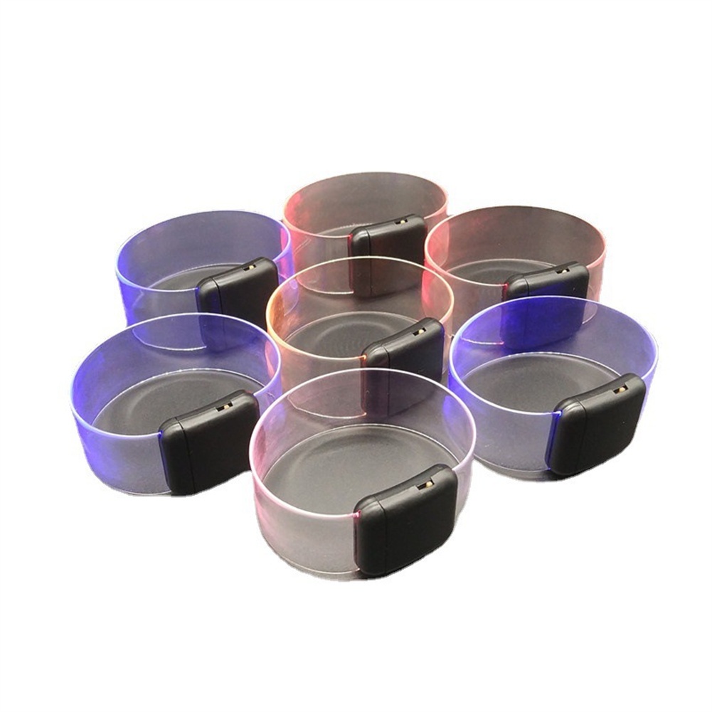 Vòng Đeo Tay Từ Tính Bằng TPU Có Đèn LED Phát Sáng Trong Đêm Độc Đáo