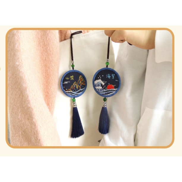 Bộ đồ thêu tay mặt dây chuyền tự làm hình tròn/ Vuông thủ công/Quà tặng đại diện tình yêu Kit DIY - Mie Handmade Shop