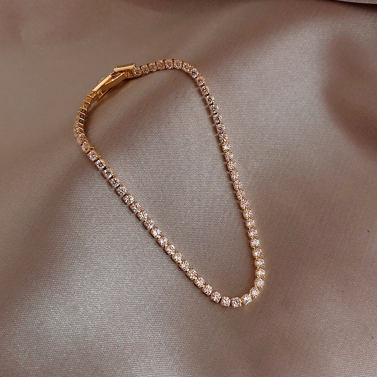 Vòng Tay Đính Đá Zircon Sang Trọng Dành Cho Nữ
