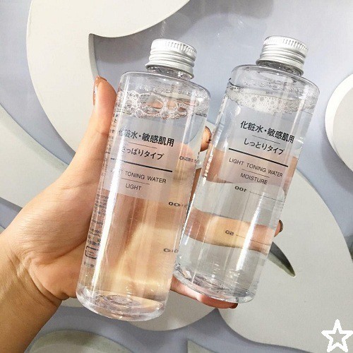 Nước hoa hồng - Muji Light Toning Water Light Moisture Nhật Bản