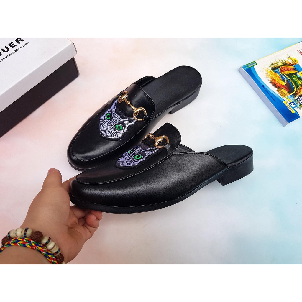 Giày sục nam | THÊU HỌA TIẾT CON MÈO DA NHÁM | đế cao su đem lại sự thoải mái cho người sử dụng.