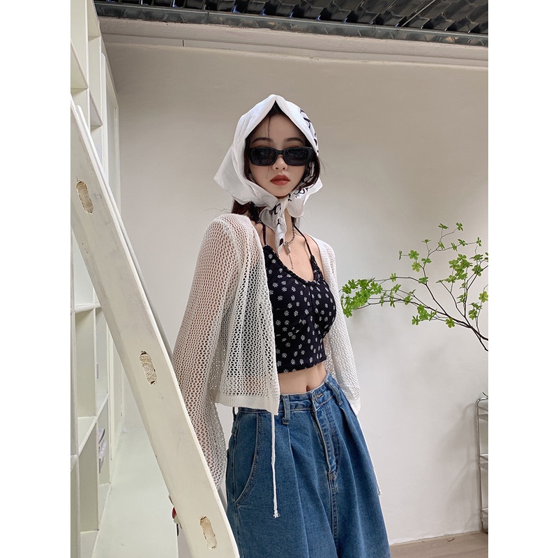 Áo Cổ Yếm Màu Đen/ Áo Khoác HUANG YOYO Phong Cách Hàn Quốc Thời Trang Cho Nữ