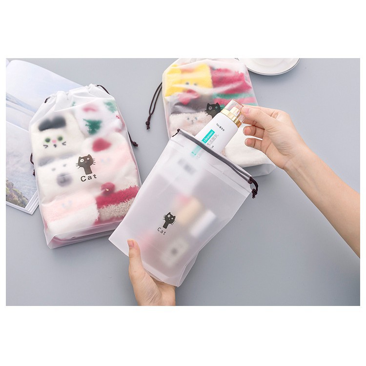Túi đựng dụng cụ trang điểm bằng chất liệu nylon chống nước