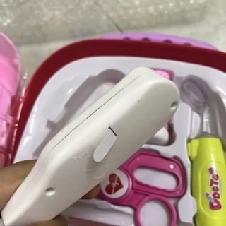 Bộ Vali kéo đồ chơi bác sĩ có đèn nhạc