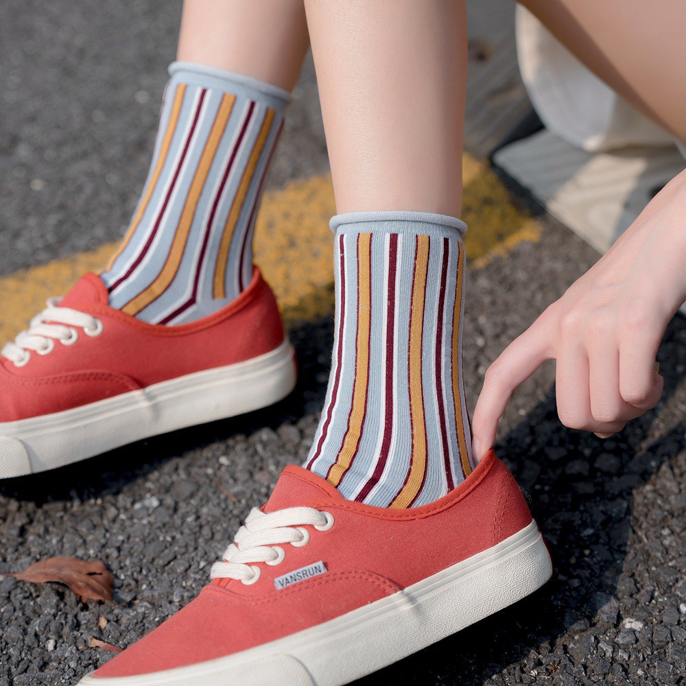 Vớ / tất cổ cao họa tiết sọc dọc - UniLabel