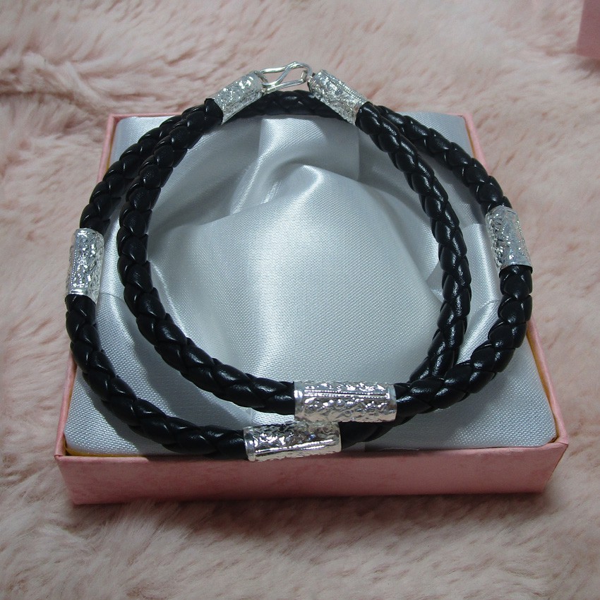 Dây chuyền nam bằng da