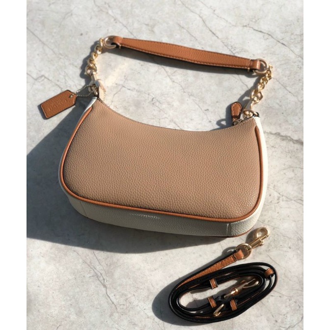 TÚI COACH DÁNG THUYỀN