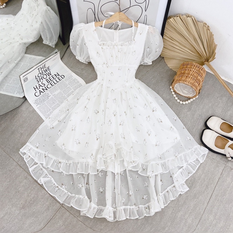 ĐẦM HOA CỔ VUÔNG VIỀN BÈO TÀ LỆCH