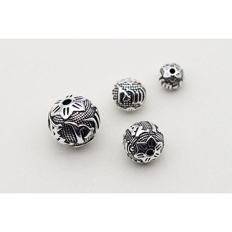 Charm tròn bạc thái S925 khắc OMH ( PKB3403 ) .