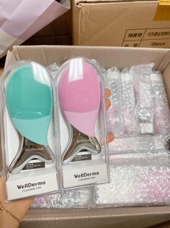 Máy rửa mặt con cá Wellderma