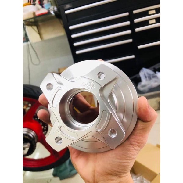 Cùi đĩa cnc Redleo 4 lỗ cho ex 150-135