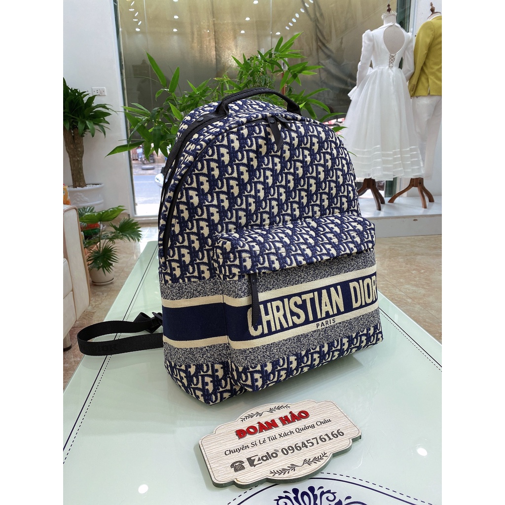 Balo D.I..O.packback SIZE 42 CM  Full bocx Chất Thổ Cẩm Cao Cấp Nam Nữ Đeo Đi Học,Đi Chơi,Đi Làm Bao Sang Chảnh Điệu Đà