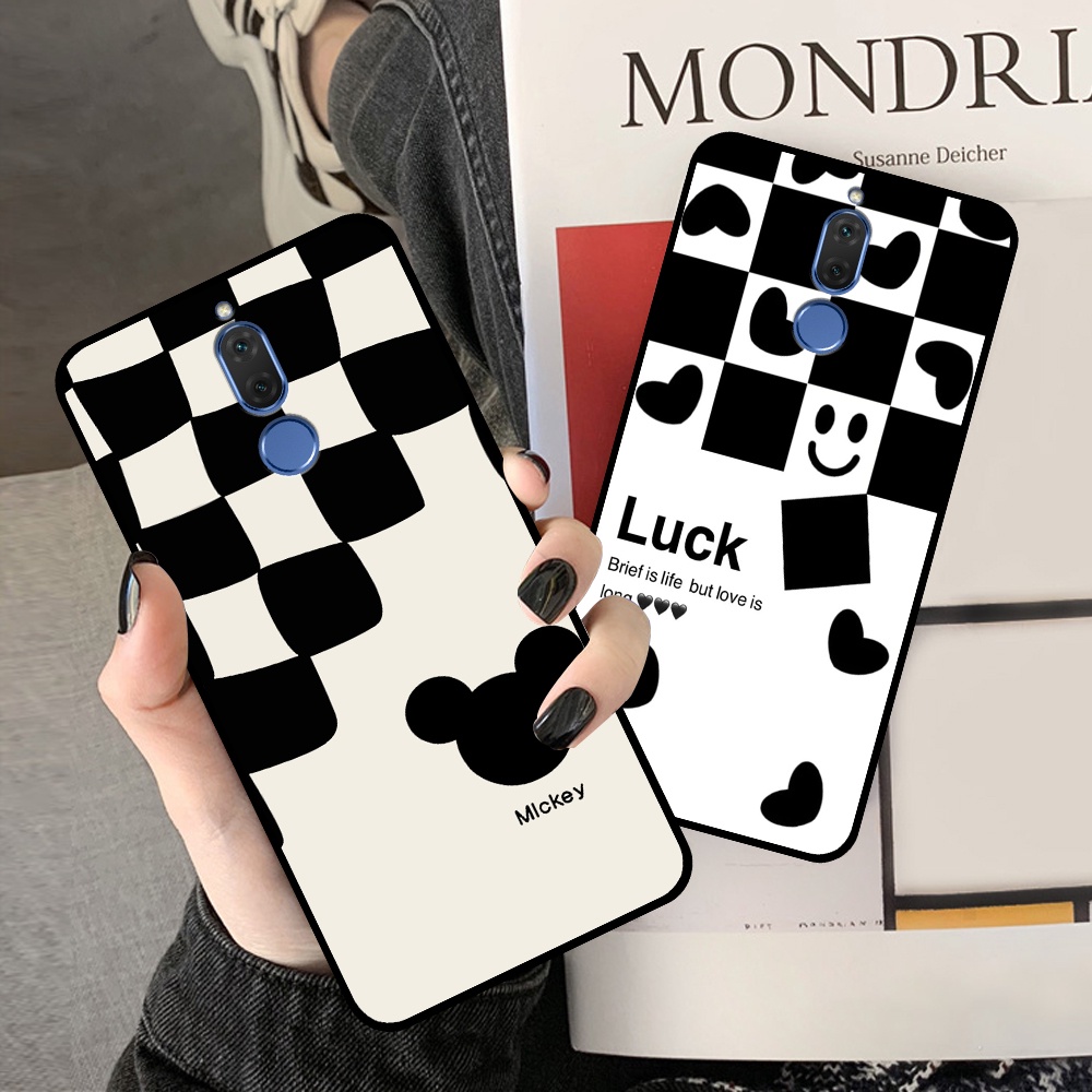 Ốp Huawei Nova 2i in hình sọc caro, họa tiết đen trắng dễ thương