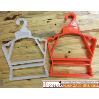 Móc Bộ Nhựa Trẻ Em Size 1-3T Treo Cả Quần Và Áo