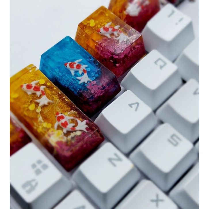 Keycap cá koi Capslock 1.75u OEM tone xanh tím than trang trí bàn phím cơ