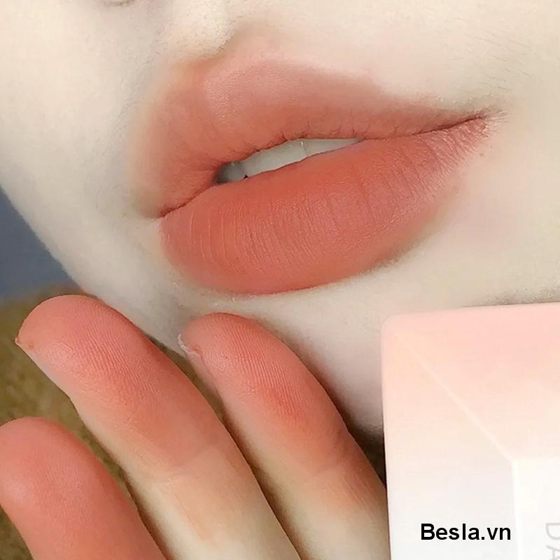 Son Môi Màu Gradient Nhung Mịn Thiết Kế Vỏ Màu Gradient Độc Đáo