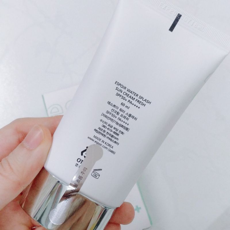 Kem chống nắng màu xanh Espoir Fresh Water Splash Sun Cream SPF50+ PA++++ 60ML